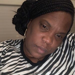 Meet your Posher, Sheila